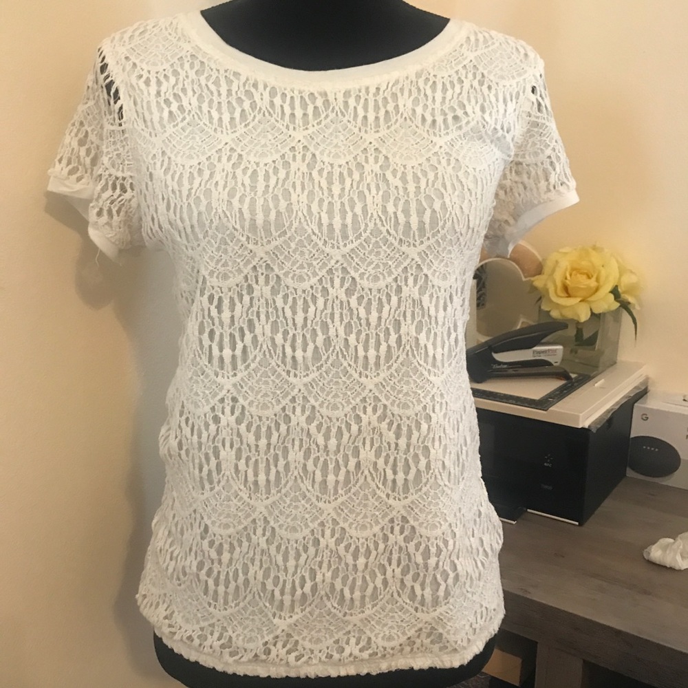 89th & Madison Crochet Ivory Top EUC